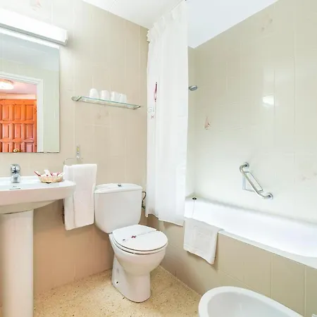 Aparthotel Guitart Lloret de Mar