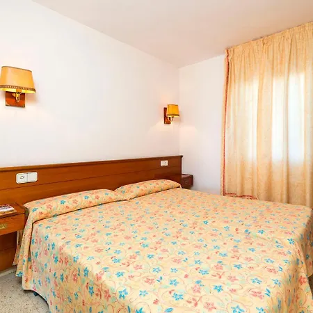 Guitart アパートホテル