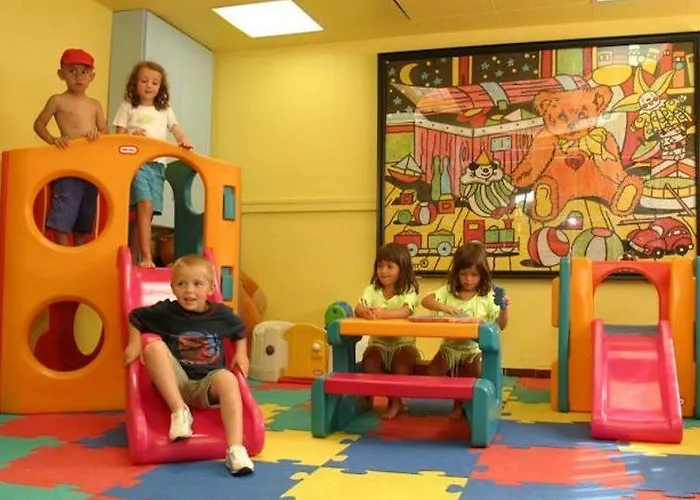 Guitart Apartahotel 3*