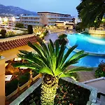 Apartmanhotel Guitart 3*